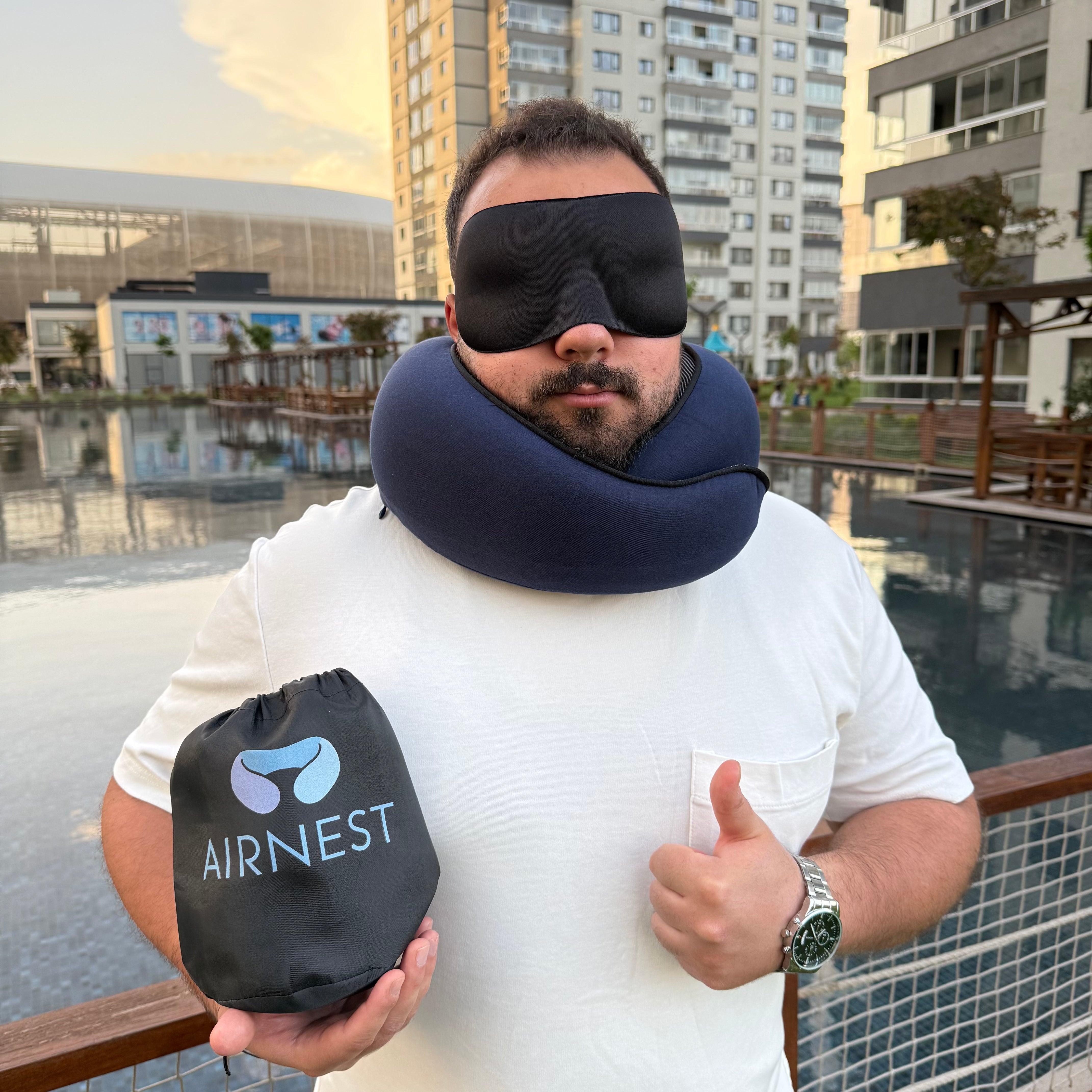 AirNest Seyahat Yastığı